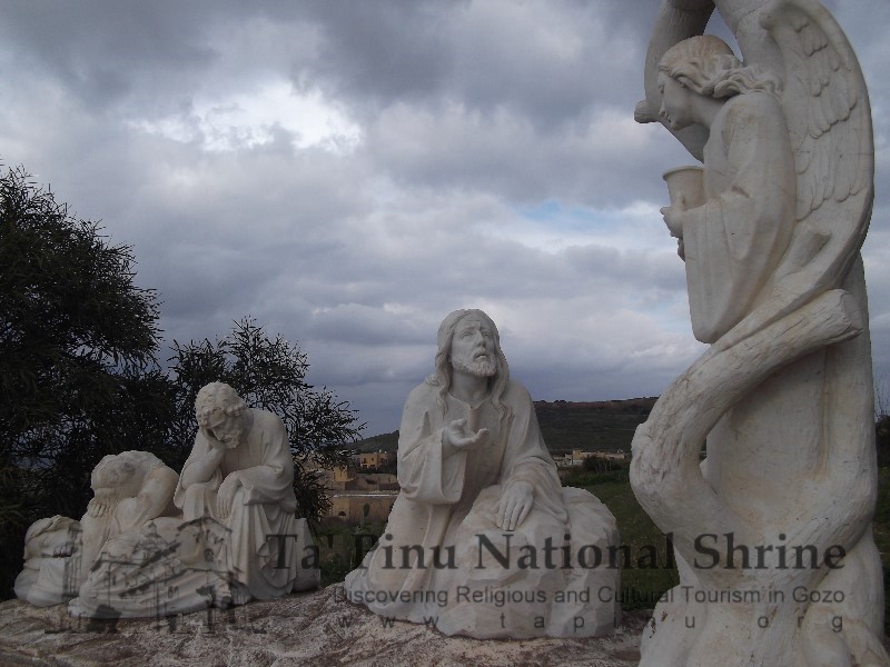 Ta' Pinu Via Crucis